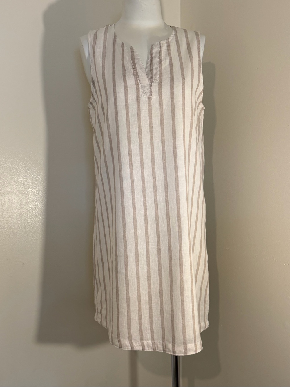 beachlunchlounge Cream & White Striped Sleeveless Shift